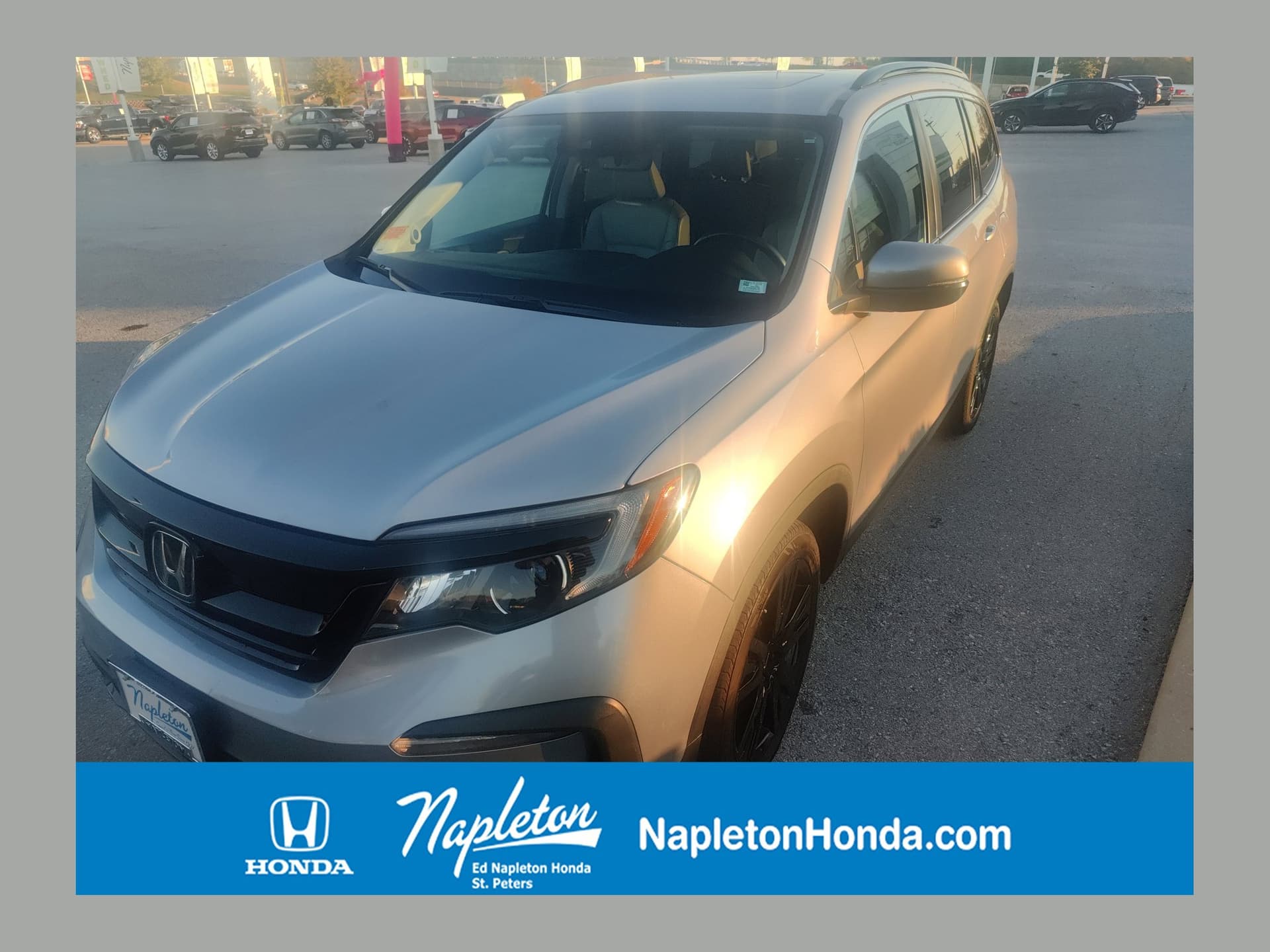 2021 Honda Pilot Special Edition — photo 1 of 36