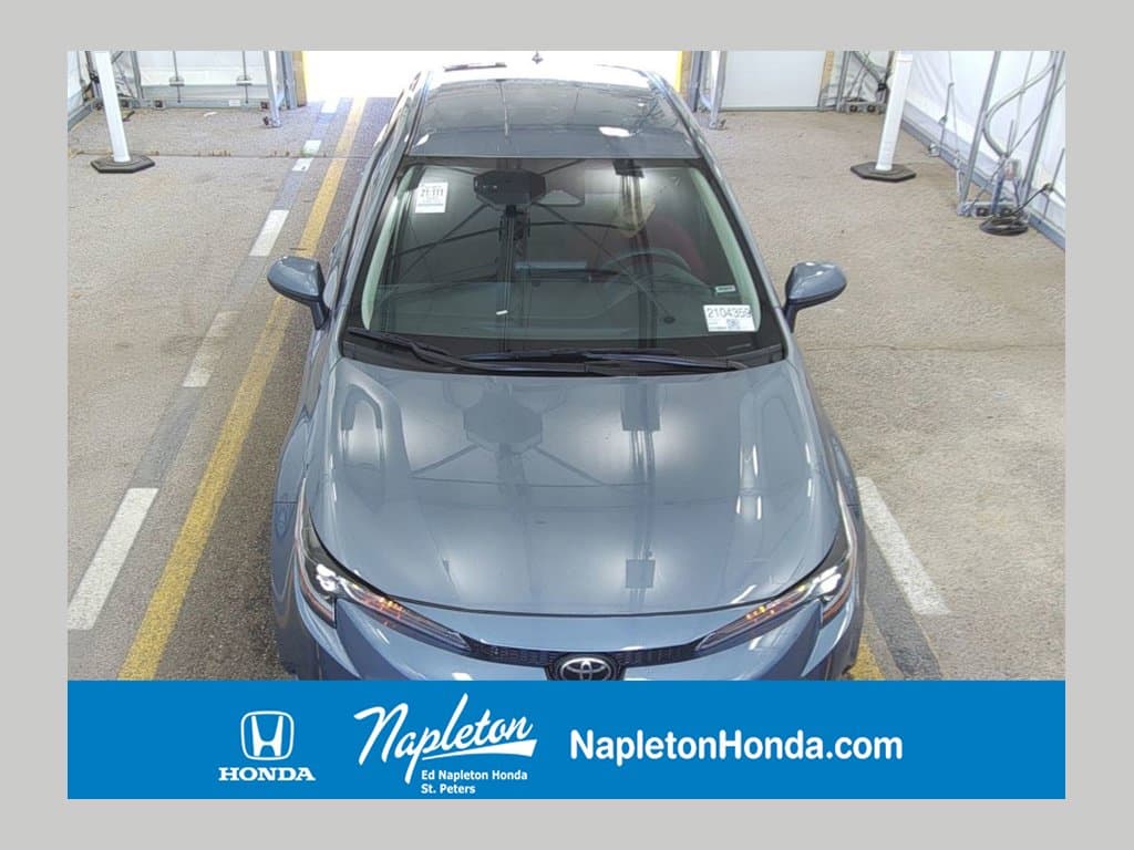2025 Toyota Corolla LE — photo 1 of 28