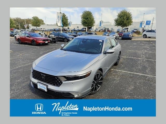 2026 Honda Accord Hybrid Touring — photo 1 of 29