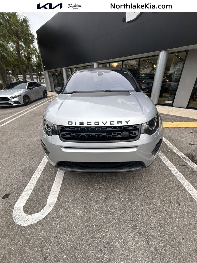 2019 Land Rover Discovery Sport SE — photo 1 of 4