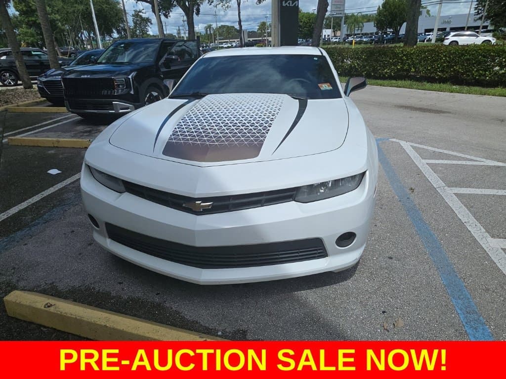 2014 Chevrolet Camaro 1LS — photo 1 of 6
