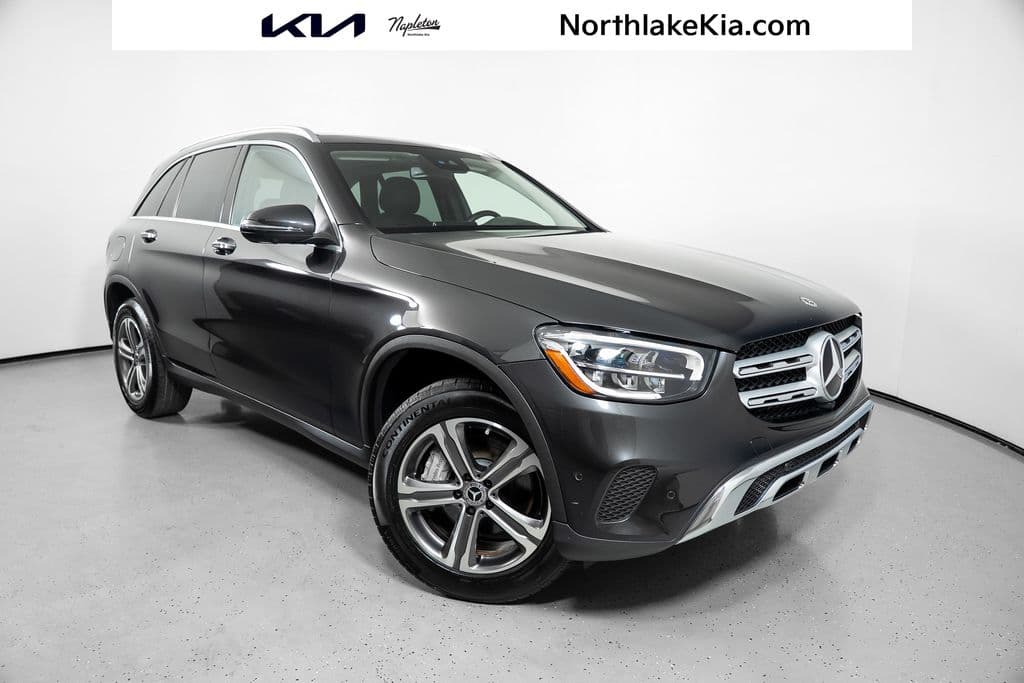 2022 Mercedes-Benz GLC GLC 300 — photo 1 of 38