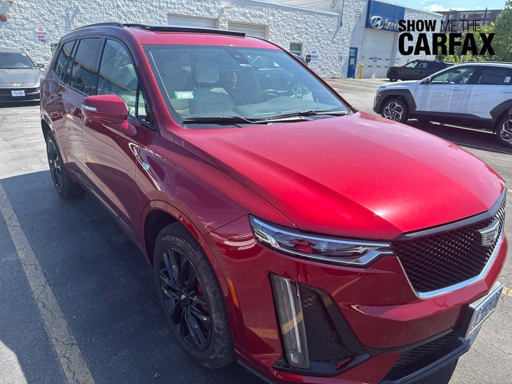 2023 Cadillac XT6 AWD Sport — photo 1 of 7
