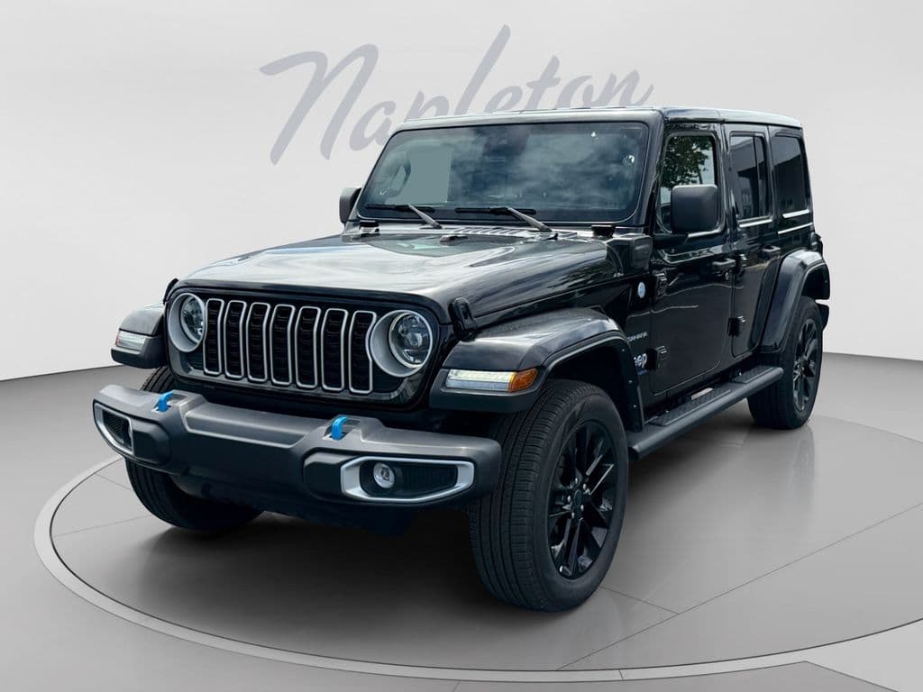 2024 Jeep Wrangler Sahara — photo 1 of 35