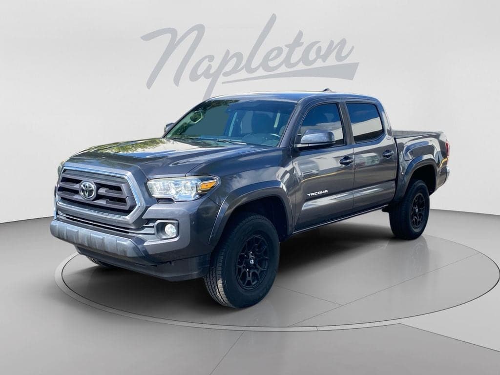 2020 Toyota Tacoma 2WD SR5 — photo 1 of 29