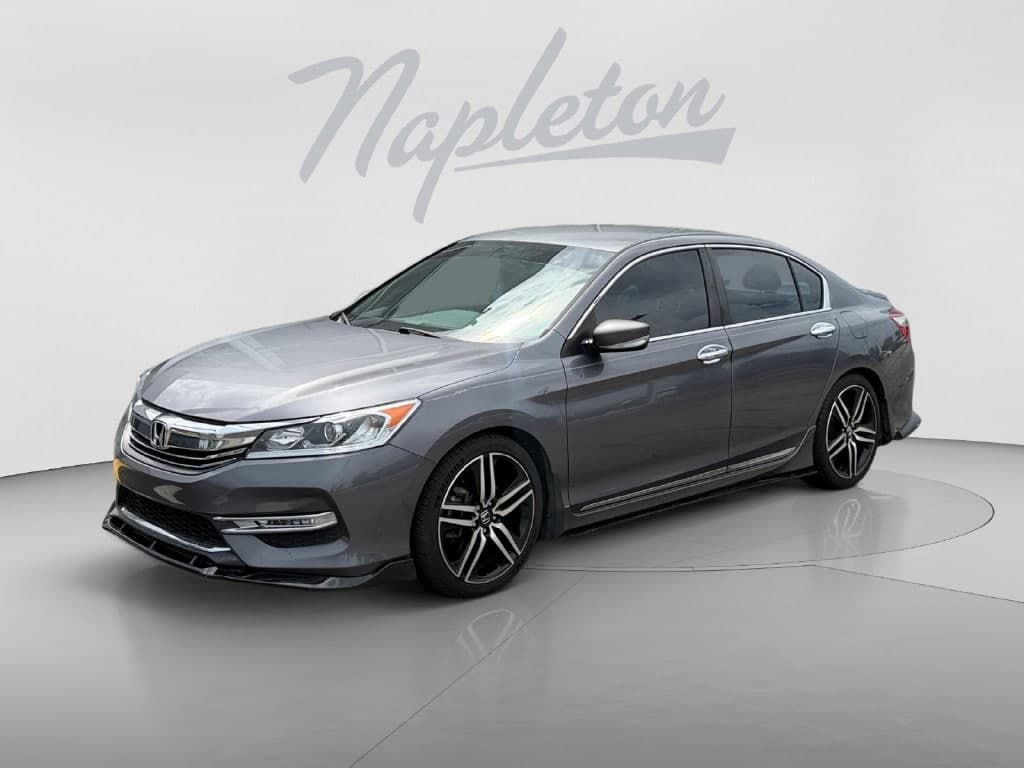 2016 Honda Accord Sedan Sport — photo 1 of 35