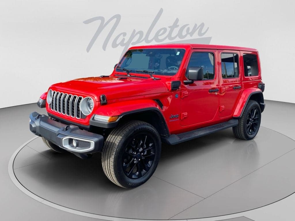 2025 Jeep Wrangler Sahara — photo 1 of 32