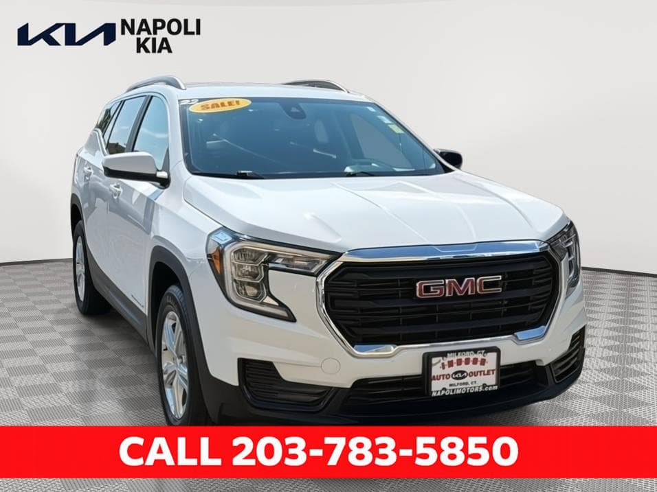2022 GMC Terrain SLE — photo 1 of 27
