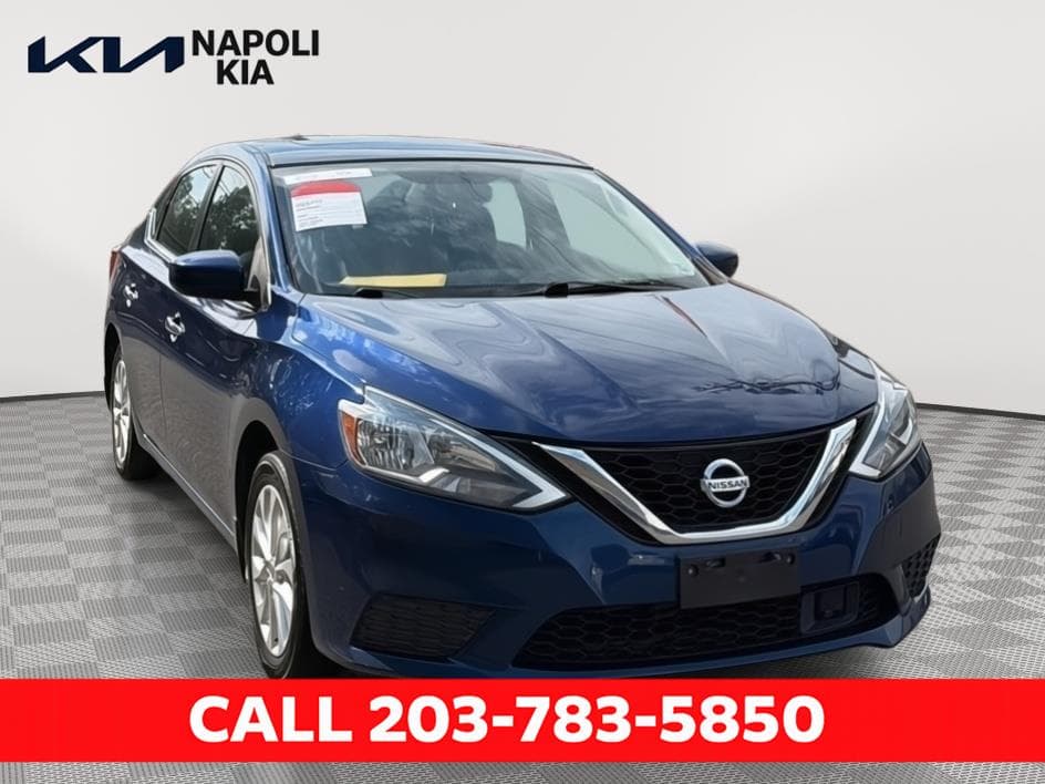 2018 Nissan Sentra SV — photo 1 of 10