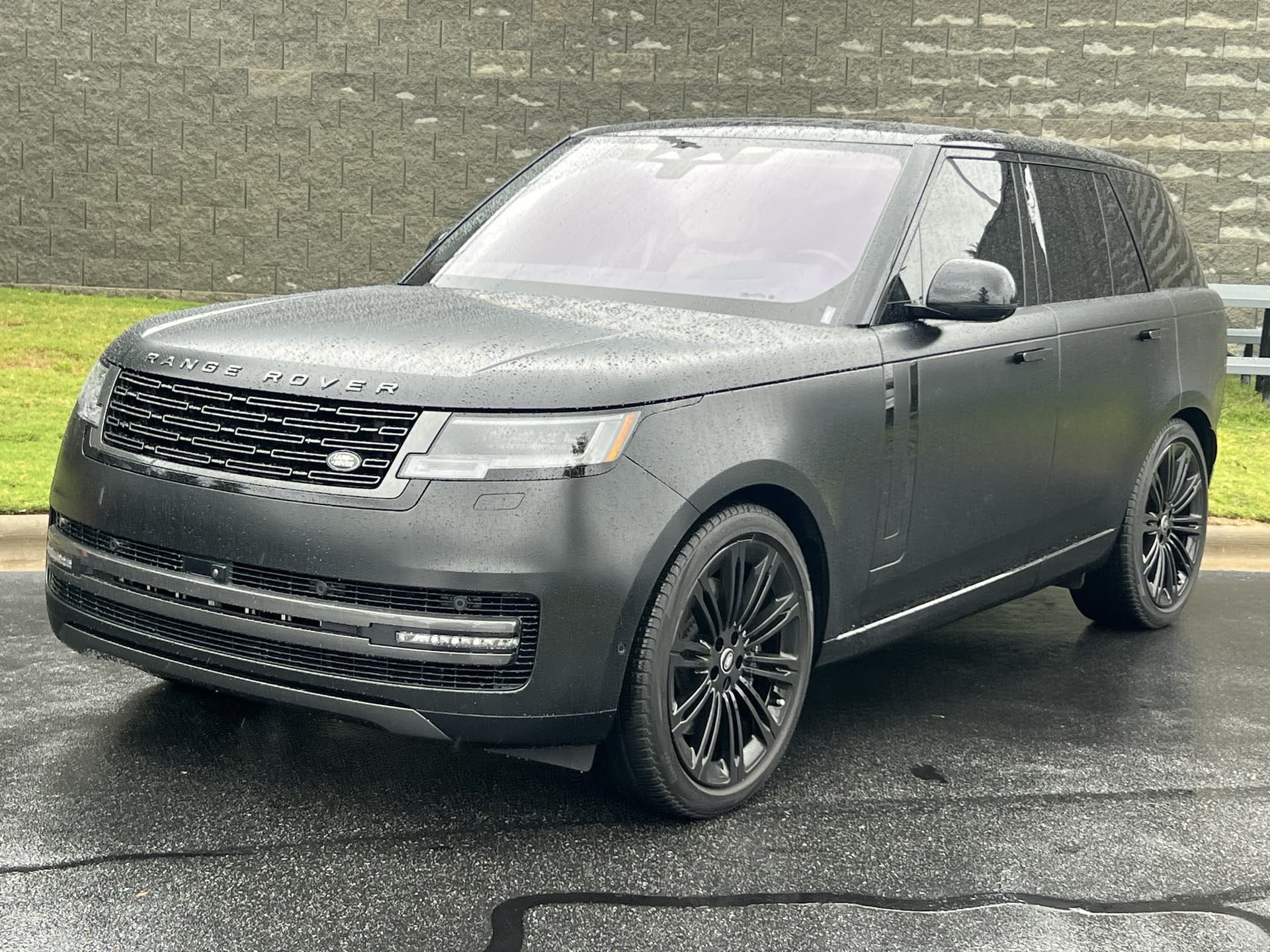 2023 Land Rover Range Rover First Edition — photo 1 of 36