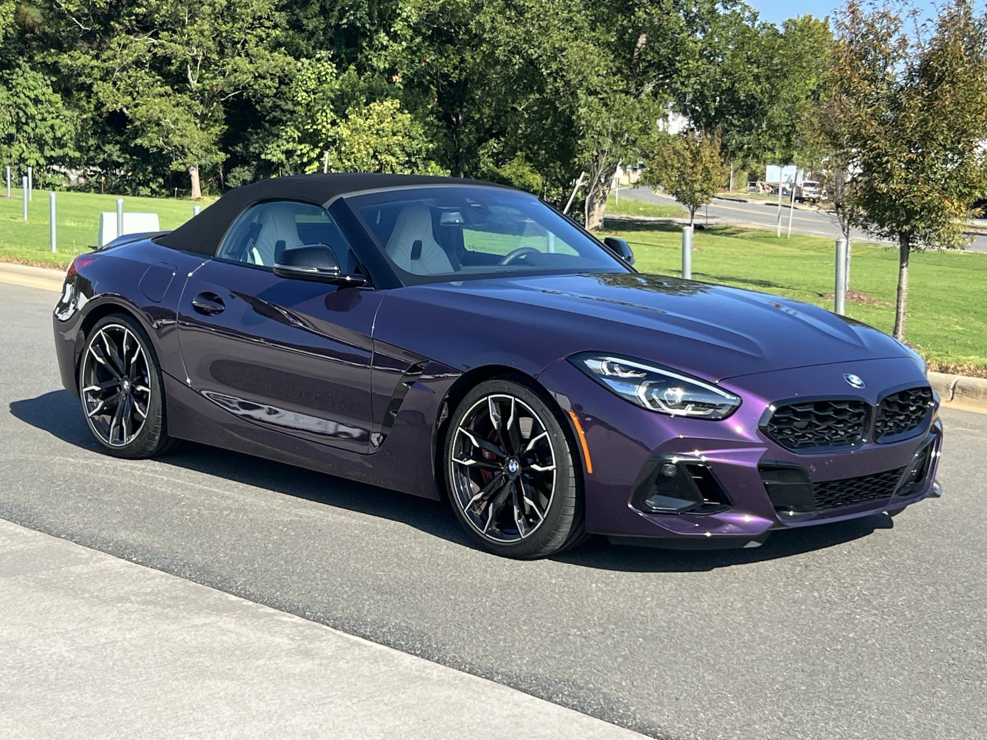2026 BMW Z4 M40i — photo 1 of 34