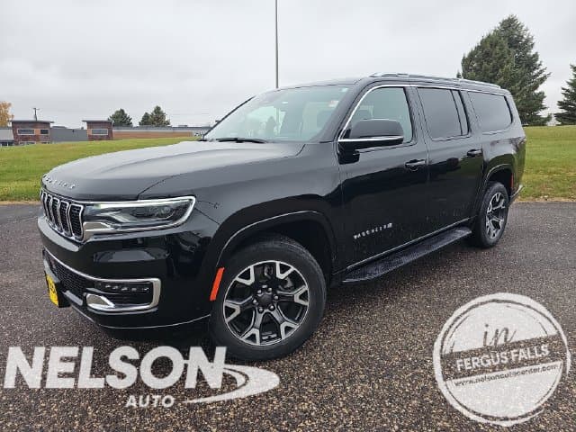2023 Jeep Wagoneer L Series III — photo 1 of 43