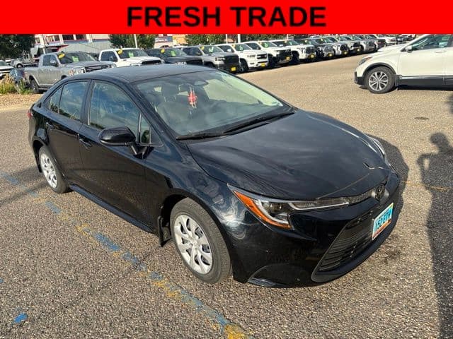 2024 Toyota Corolla LE — photo 1 of 12