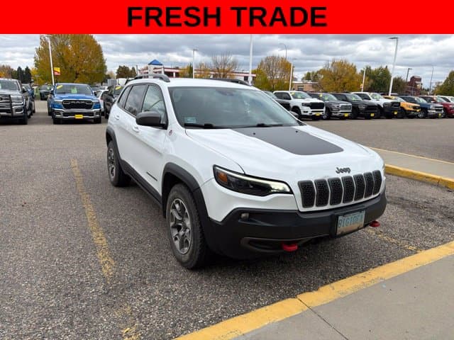 2021 Jeep Cherokee Trailhawk — photo 1 of 9