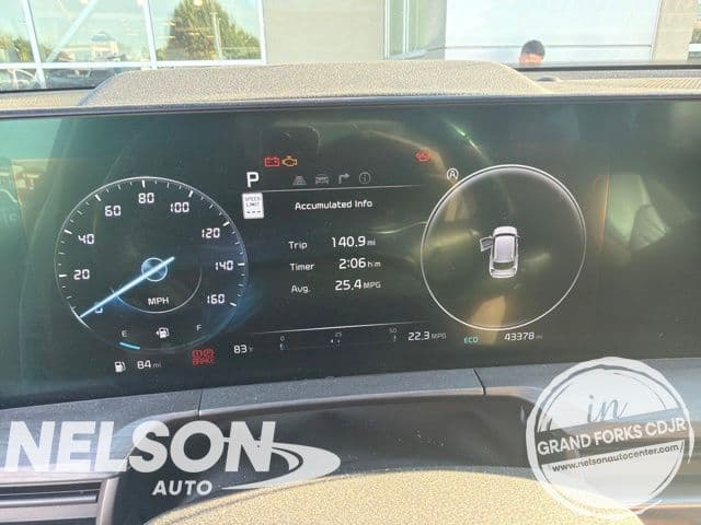 2024 Kia Telluride Base — photo 1 of 9
