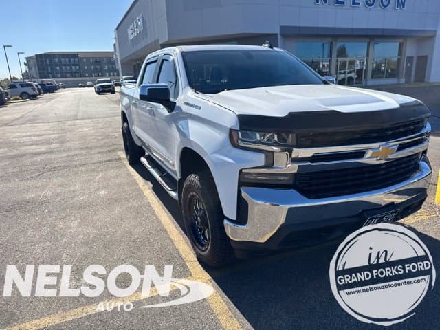 2019 Chevrolet Silverado 1500 LT — photo 1 of 16