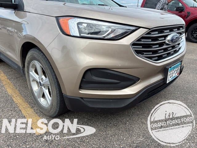 2020 Ford Edge SE — photo 1 of 13