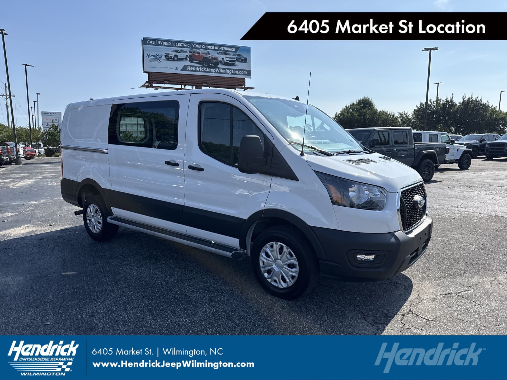 2025 Ford Transit-250 Cargo Base — photo 1 of 35