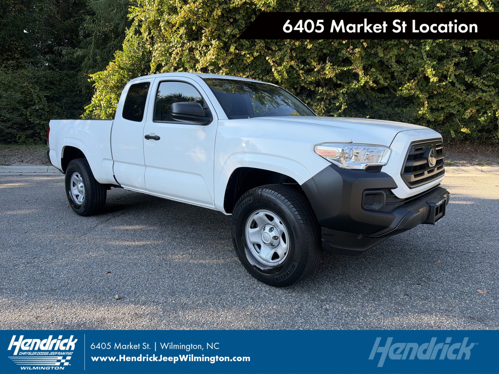 2019 Toyota Tacoma 2WD SR — photo 1 of 34