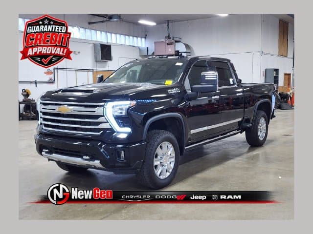 2025 Chevrolet Silverado 2500HD High Country — photo 1 of 13