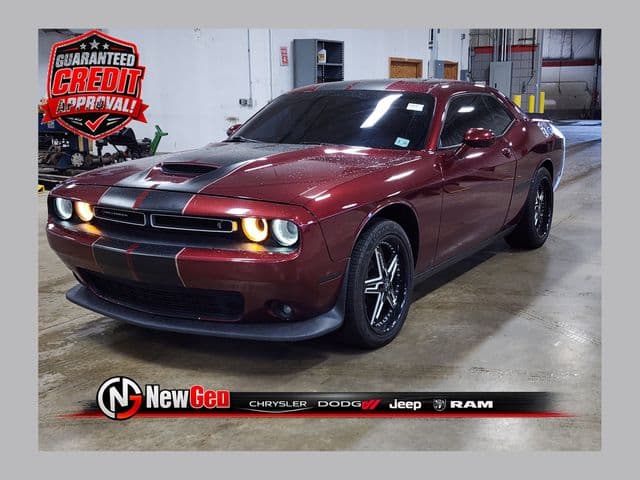 2019 Dodge Challenger GT — photo 1 of 13