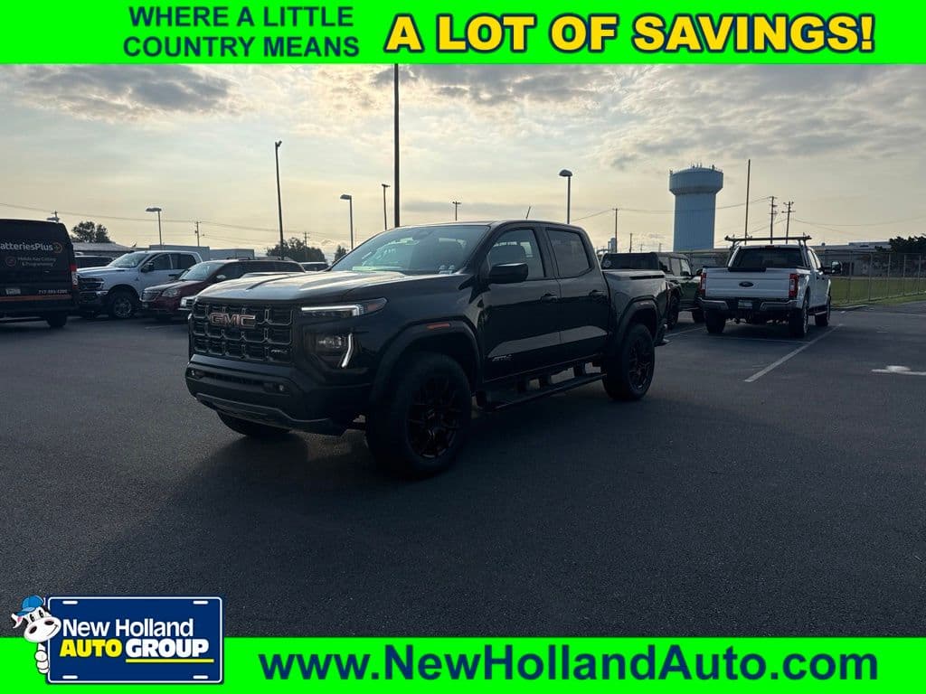 2026 GMC Canyon 4WD AT4 — photo 1 of 12
