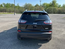 Extra Photo