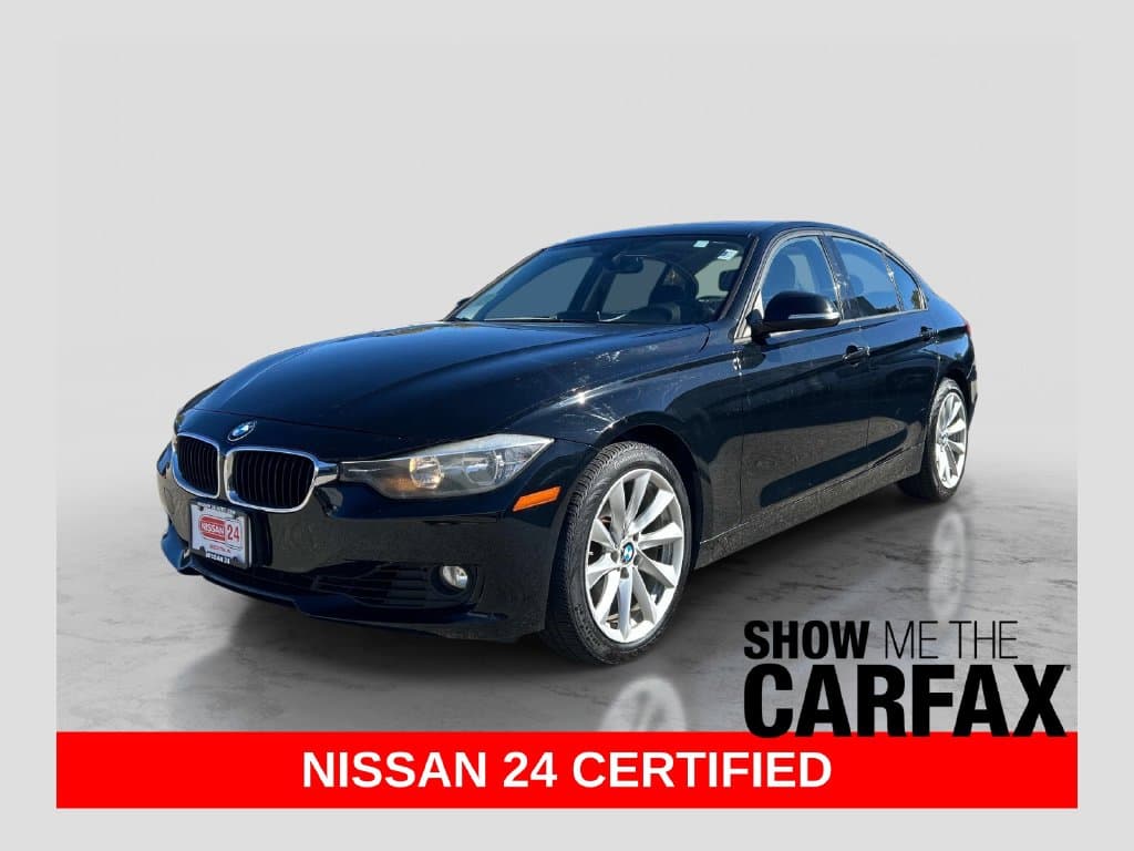2013 BMW 3 Series 328i xDrive — photo 1 of 32