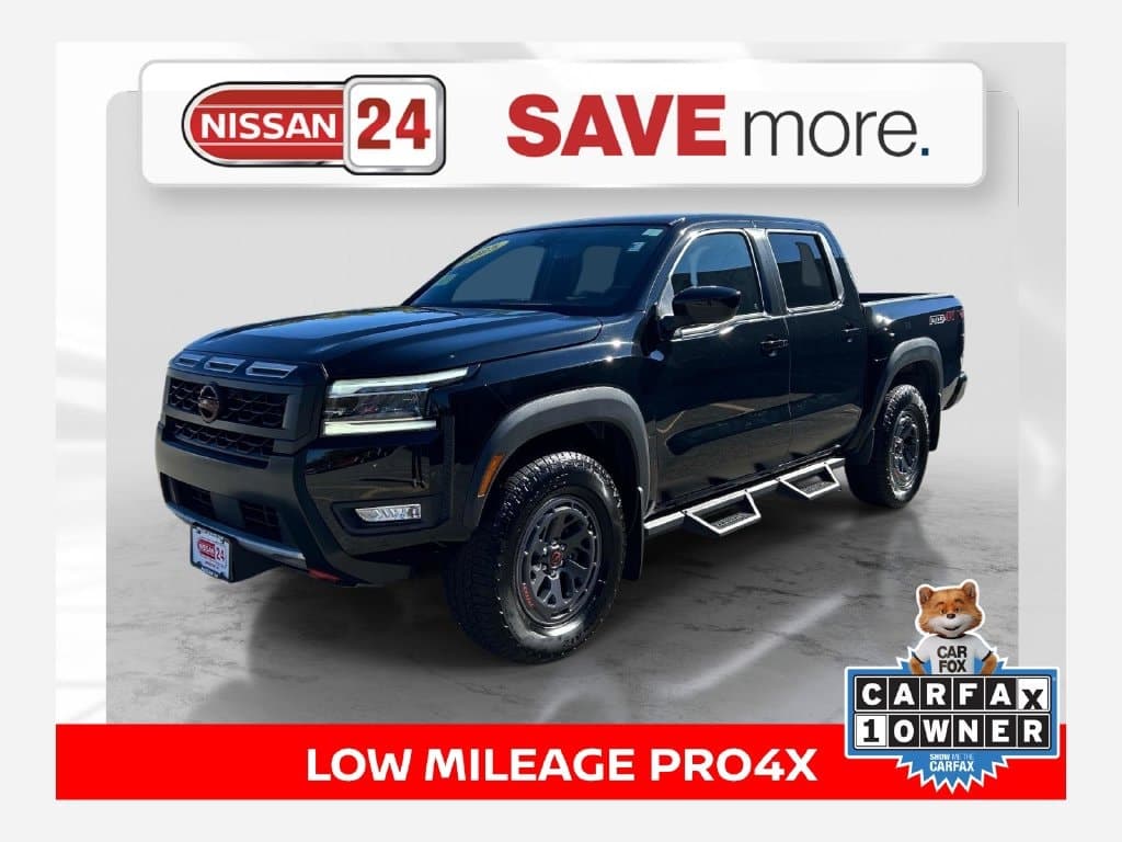 2025 Nissan Frontier PRO-4X — photo 1 of 32
