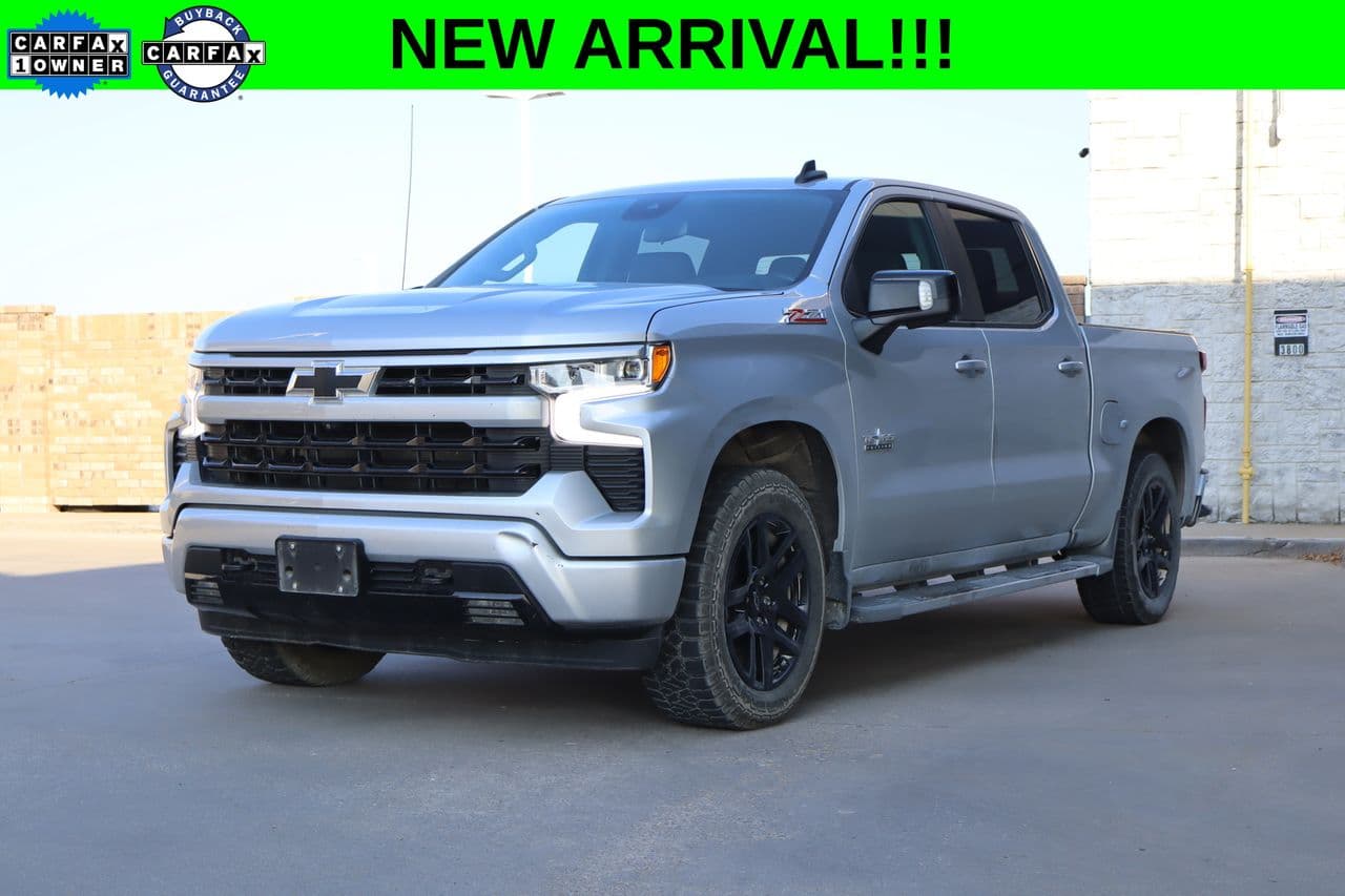 2022 Chevrolet Silverado 1500 RST — photo 1 of 31