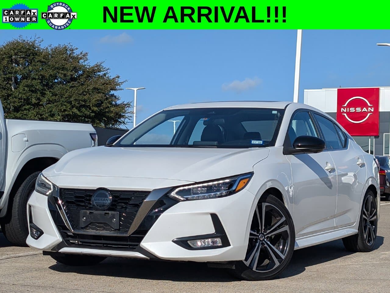 2022 Nissan Sentra SR — photo 1 of 30