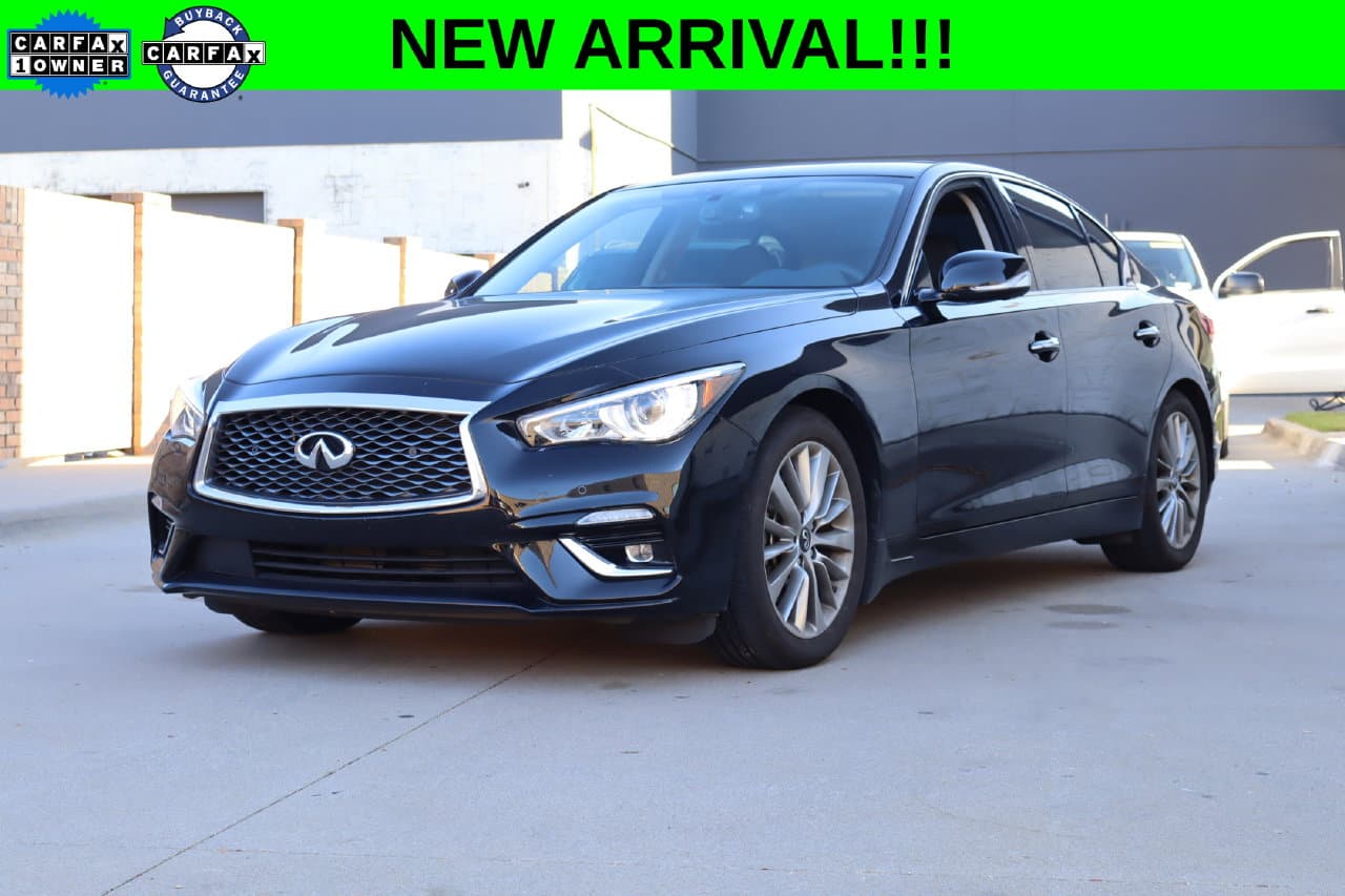 2024 INFINITI Q50 LUXE — photo 1 of 30