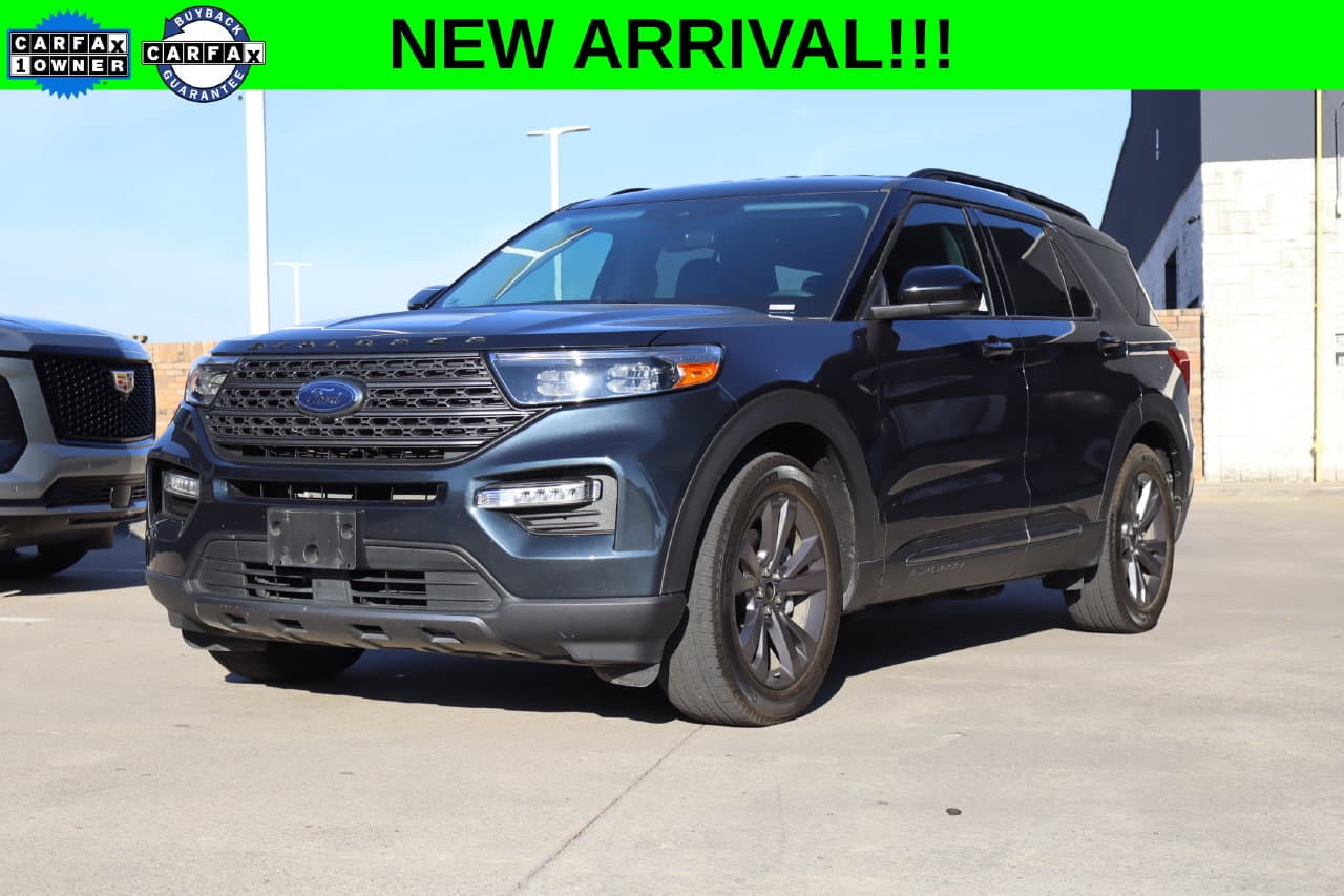 2024 Ford Explorer XLT — photo 1 of 31