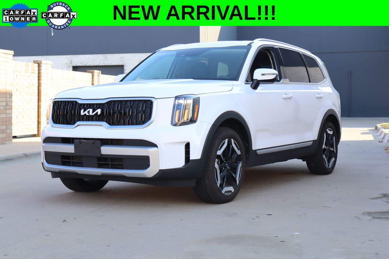 2025 Kia Telluride EX — photo 1 of 31