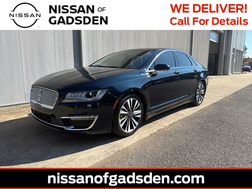2020 Lincoln MKZ Reserve — photo 1 of 30