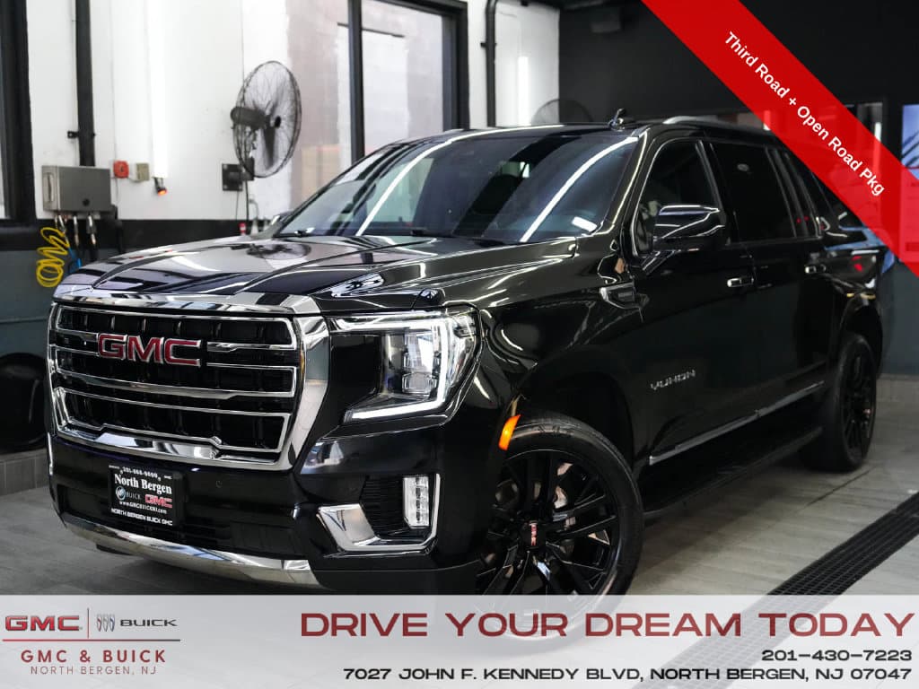 2016 GMC Yukon Denali — photo 1 of 45