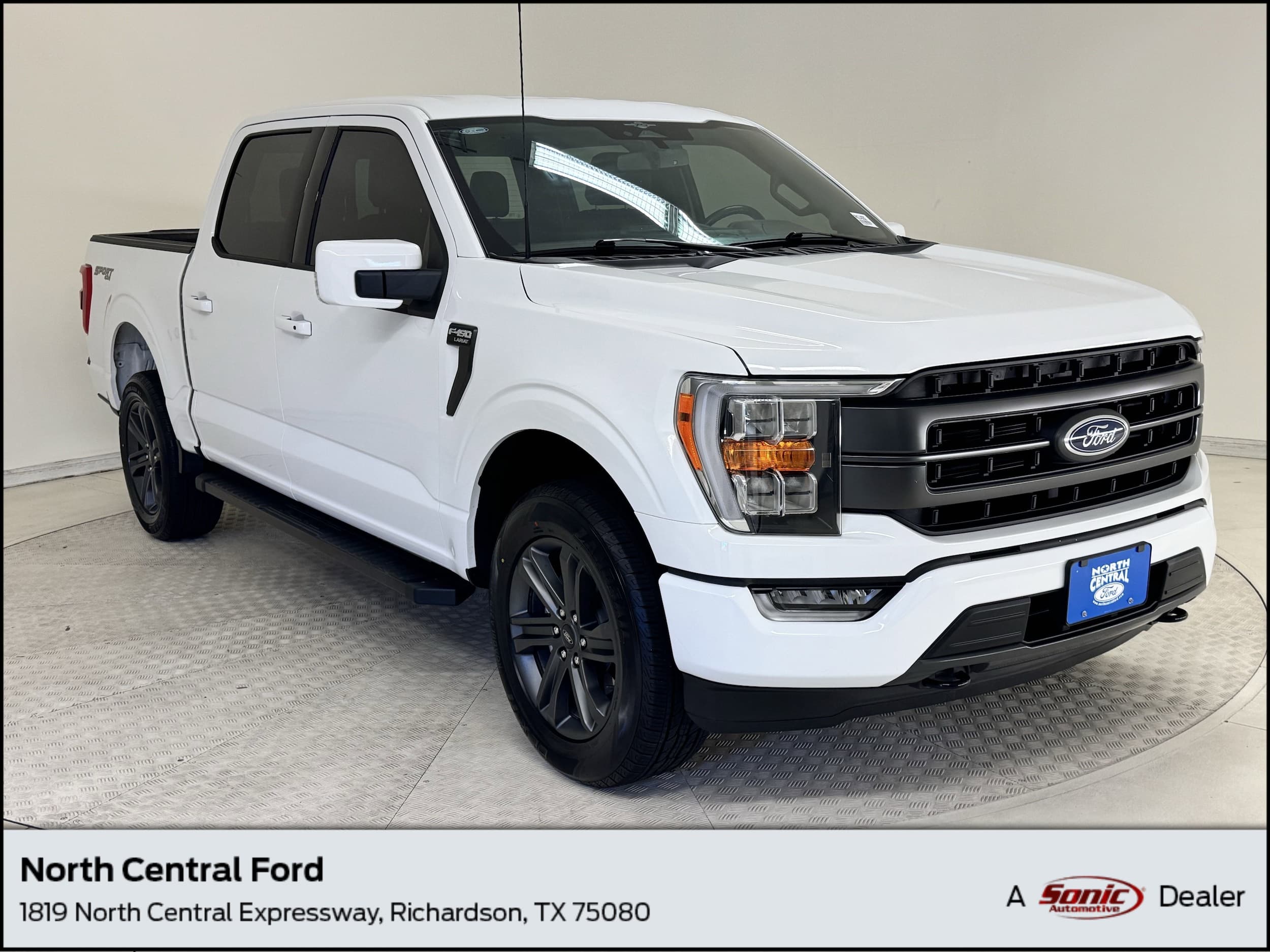 Foto de 2023 Ford F-150 LARIAT