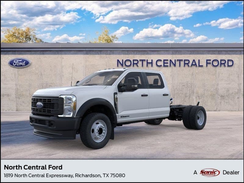 2026 Ford Super Duty F-550 DRW Base — photo 1 of 22