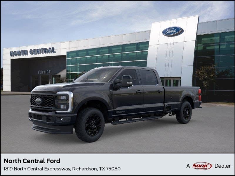 Foto de 2025 Ford F-350 F-350 Lariat