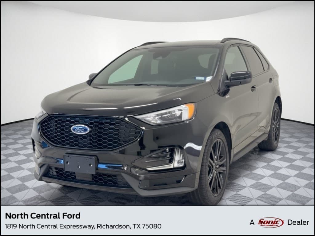 2023 Ford Edge ST-Line — photo 1 of 10