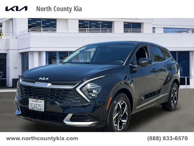 2025 Kia Sportage LX — photo 1 of 41