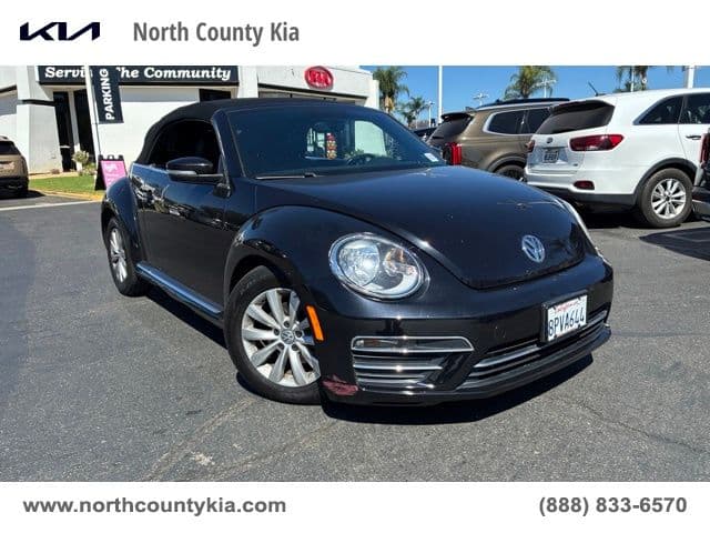2018 Volkswagen Beetle S — photo 1 of 11