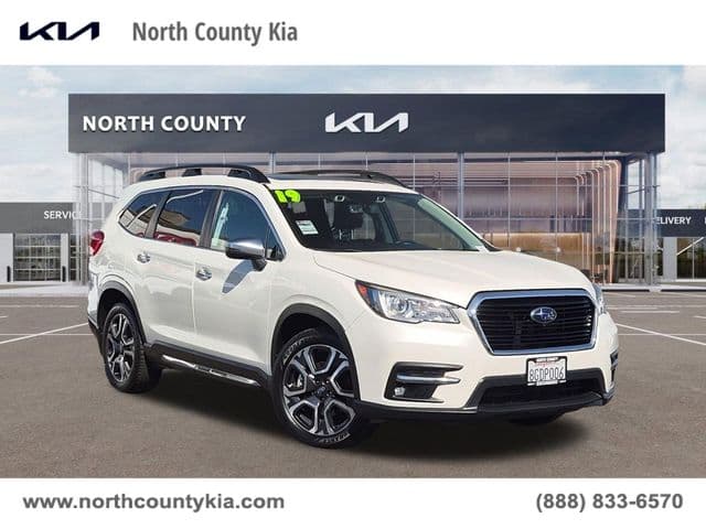 2019 Subaru Ascent Touring 7-Passenger — photo 1 of 35