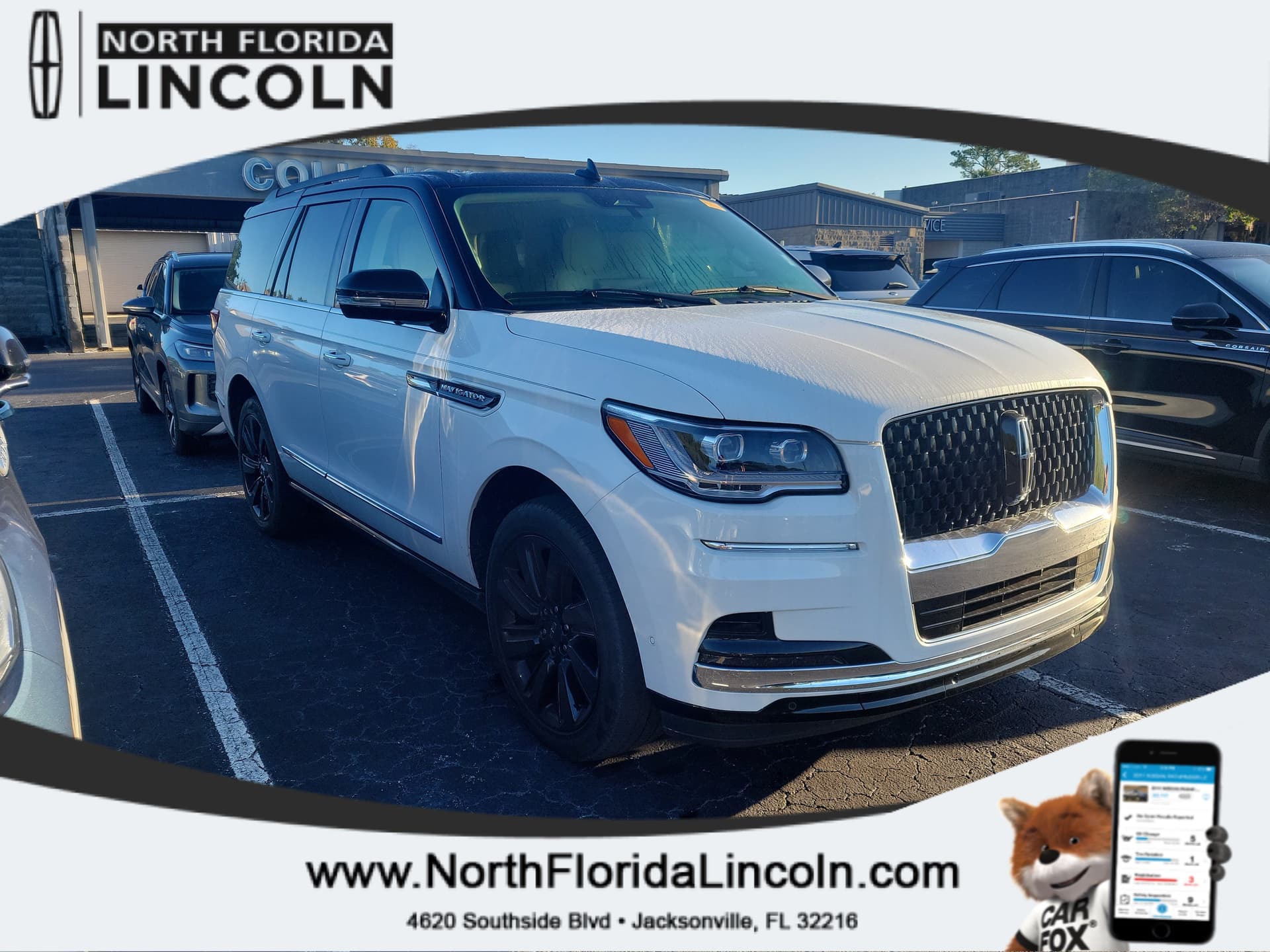 2024 Lincoln Navigator Black Label — photo 1 of 4
