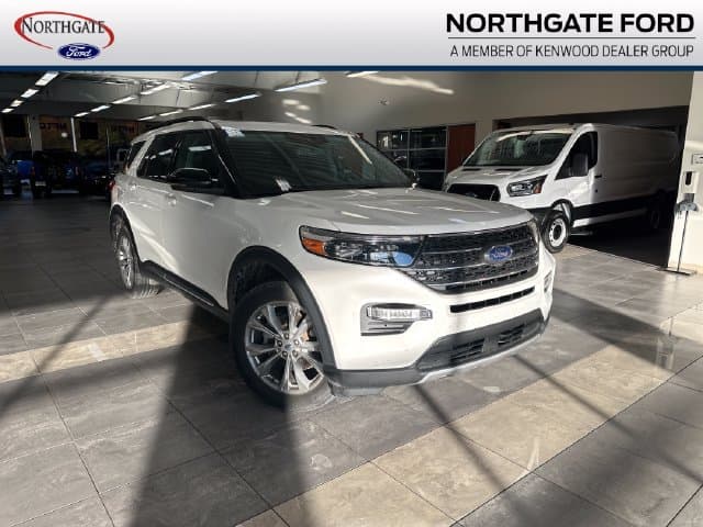 2023 Ford Explorer XLT — photo 1 of 21