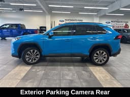 Extra Photo