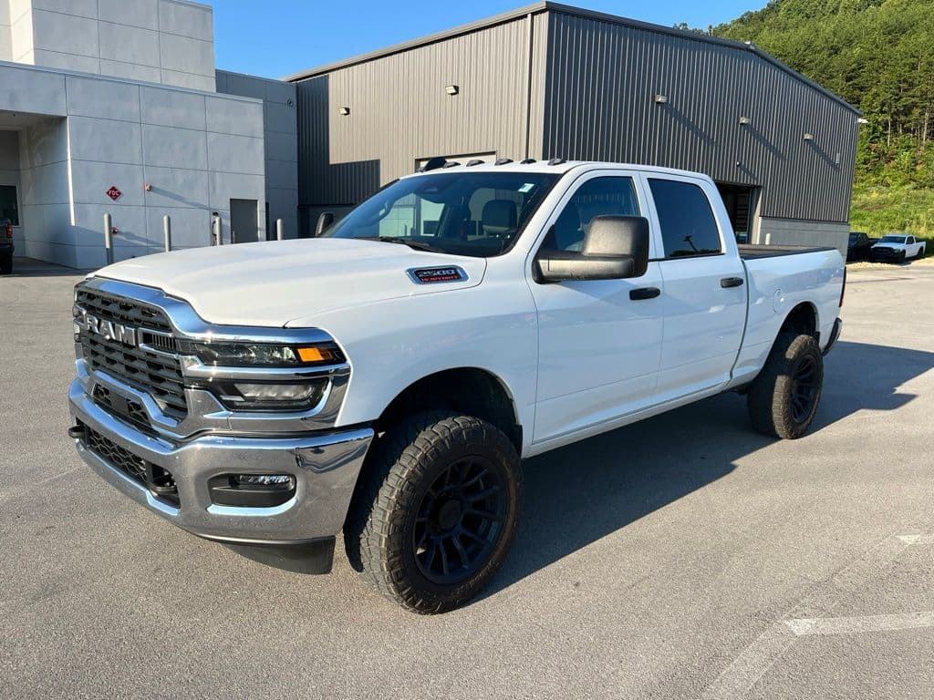 2026 RAM 2500 Tradesman — photo 1 of 13