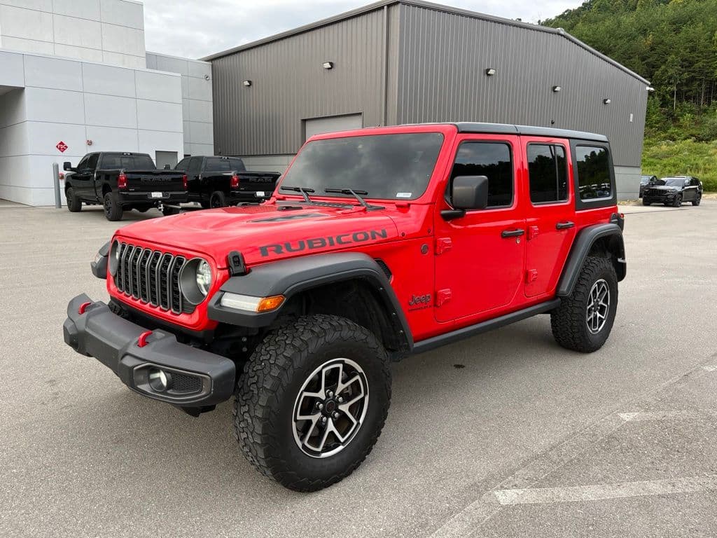 2025 Jeep Wrangler Rubicon — photo 1 of 11