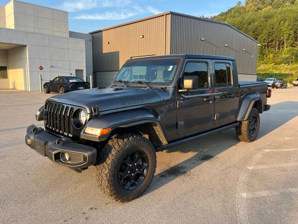 2023 Jeep Gladiator Willys — photo 1 of 11