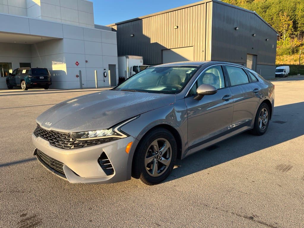 2023 Kia K5 LXS — photo 1 of 11
